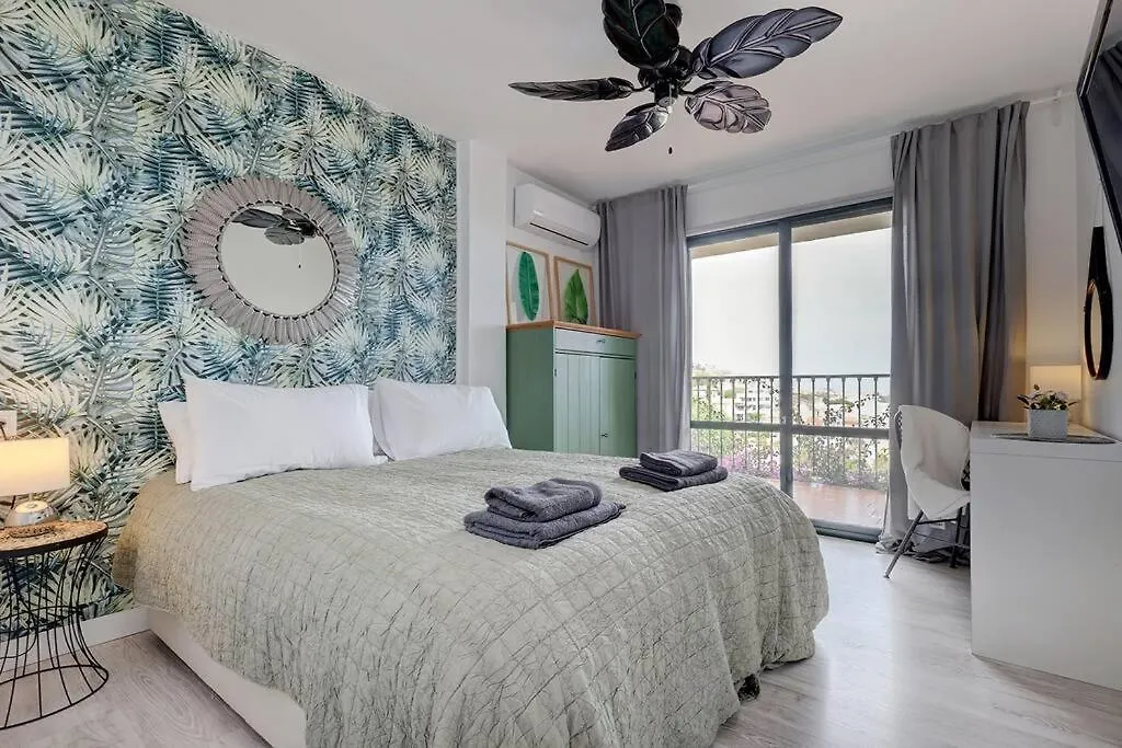 3 Bedroom Semi Detached Villa With Stunning Views! Benalmadena Apartment