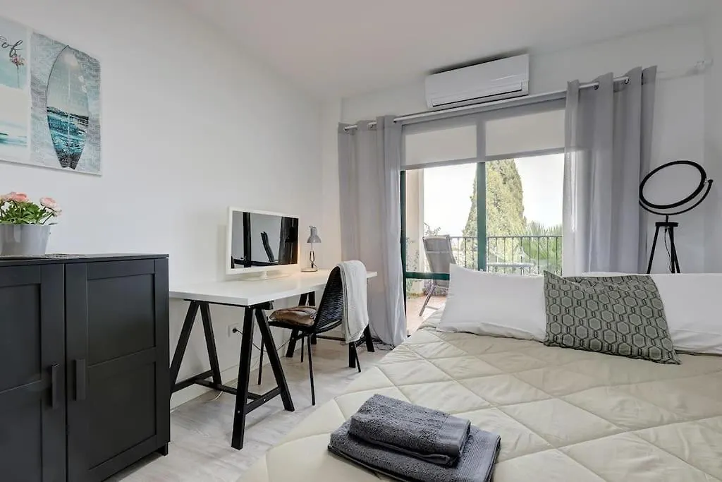 3 Bedroom Semi Detached Villa With Stunning Views! Benalmadena Apartment