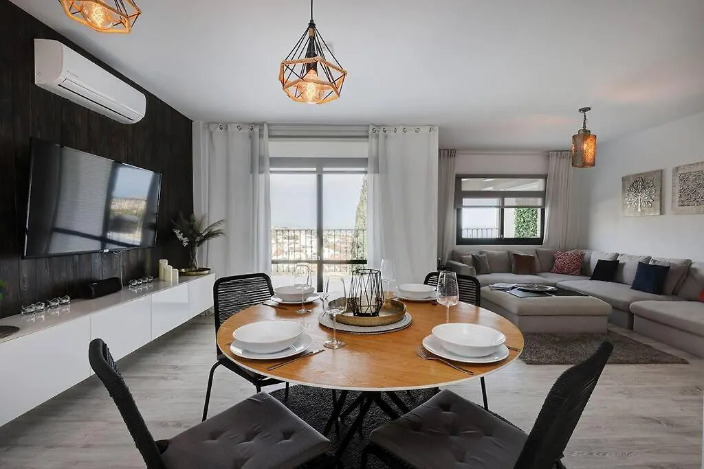 3 Bedroom Semi Detached Villa With Stunning Views! Benalmadena Apartment