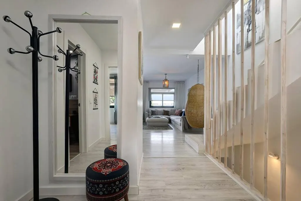 شقة 3 Bedroom Semi Detached Villa With Stunning Views! بينالماذينا