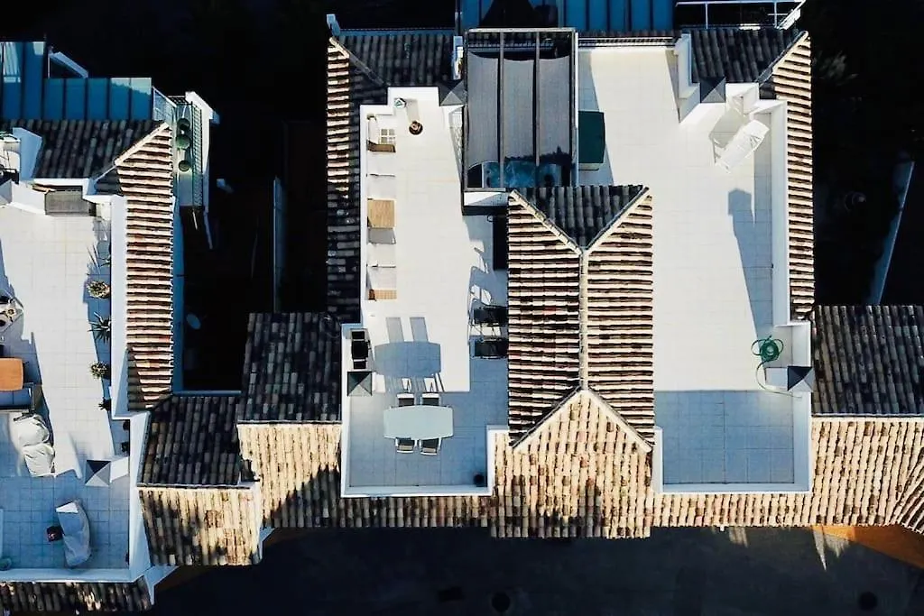 شقة 3 Bedroom Semi Detached Villa With Stunning Views! بينالماذينا